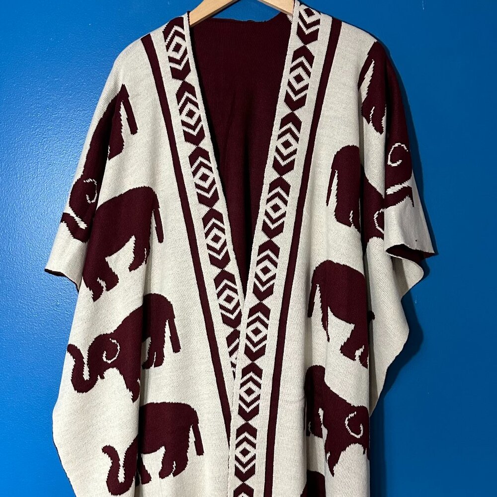 NWT Burgundy/Ivory Elephant Reversible Wrap/Poncho, One Size, Super Soft